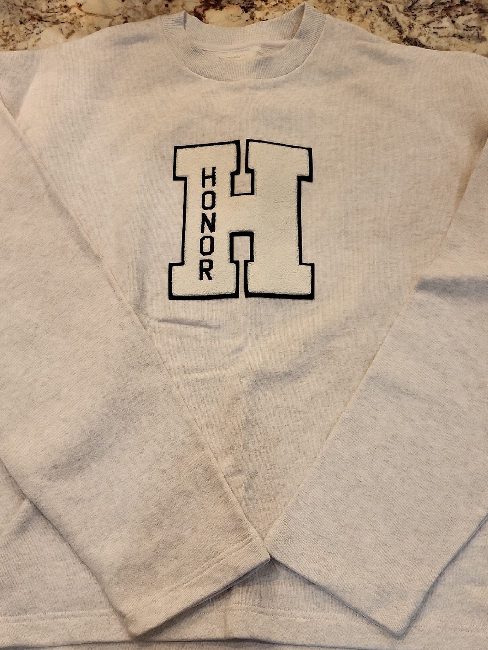 NWT Honor The GIFT SWEATSHIRT SIZE LG